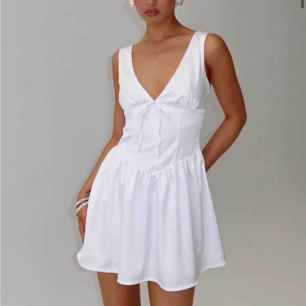 White Sleeveless Mini Dress